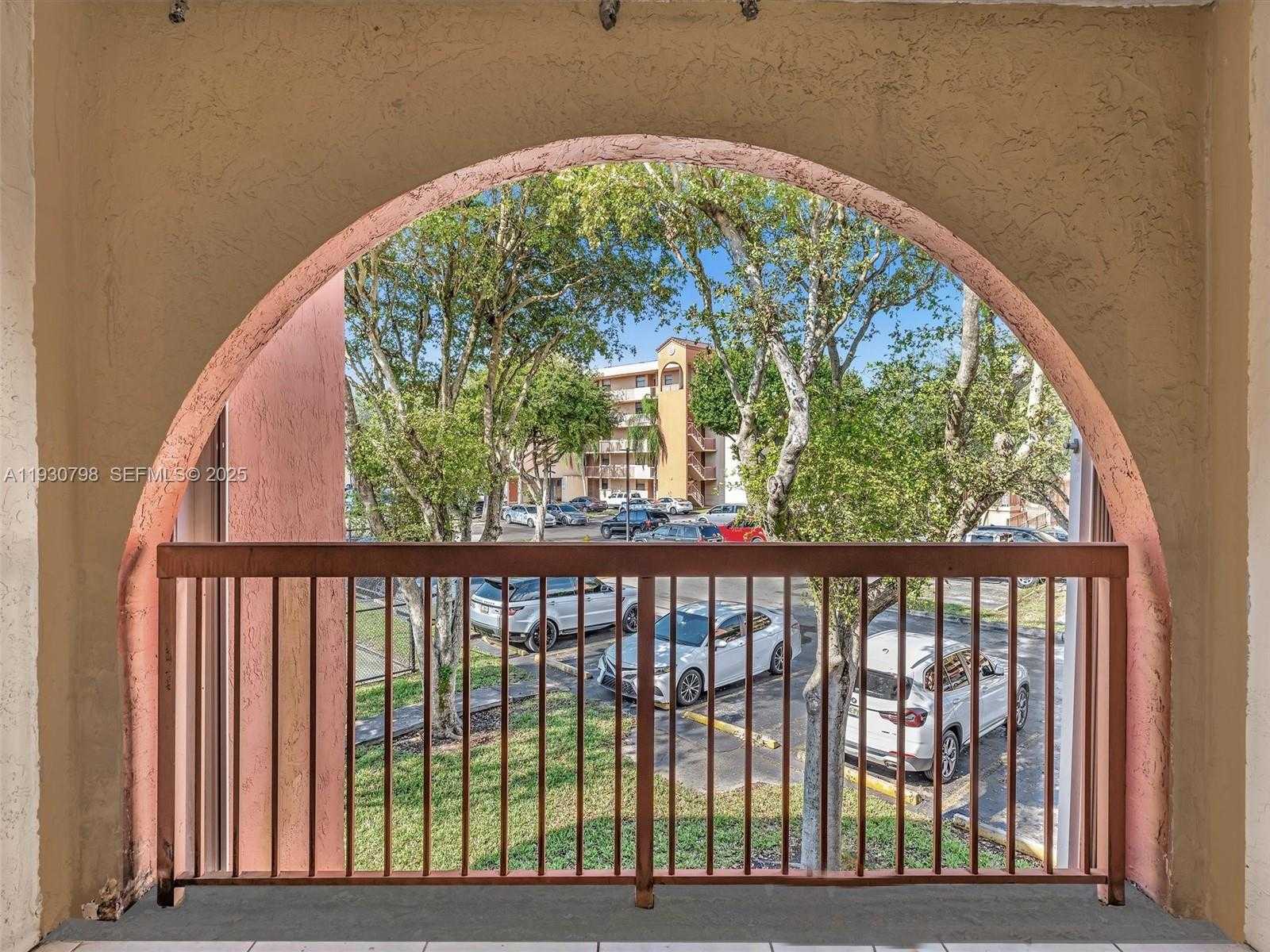 Small Image of 10241 NORTH WEST 9TH ST CIR #204-5, Miami Number 24