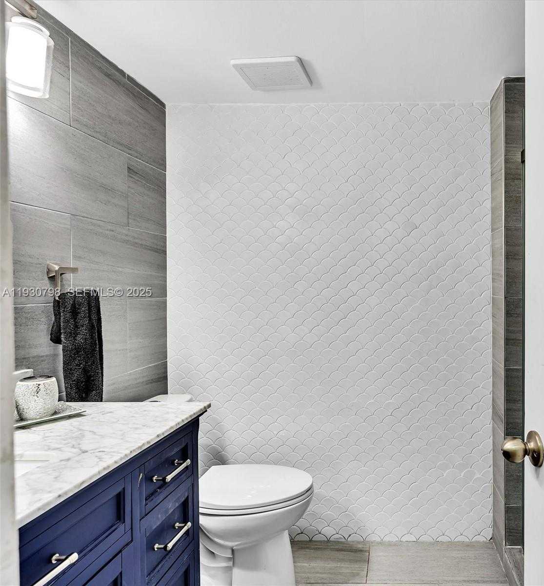 Small Image of 10241 NORTH WEST 9TH ST CIR #204-5, Miami Number 33