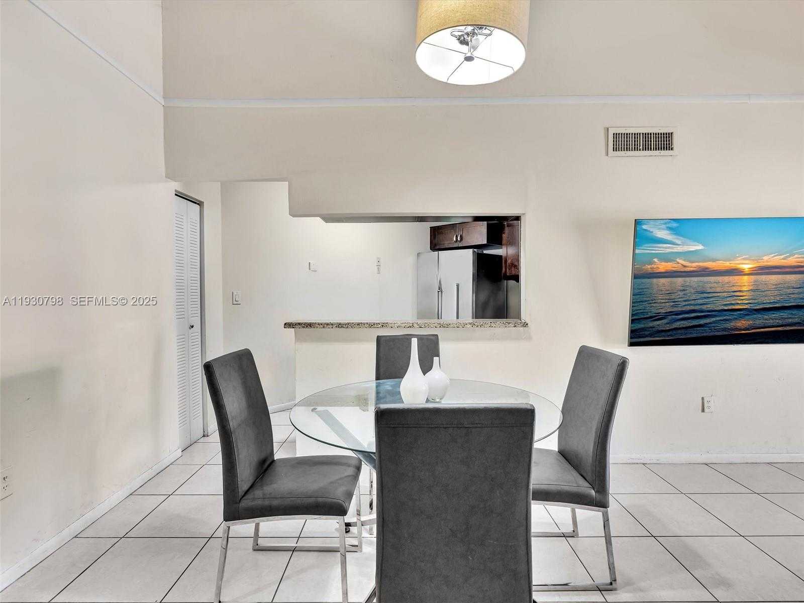Small Image of 10241 NORTH WEST 9TH ST CIR #204-5, Miami Number 42