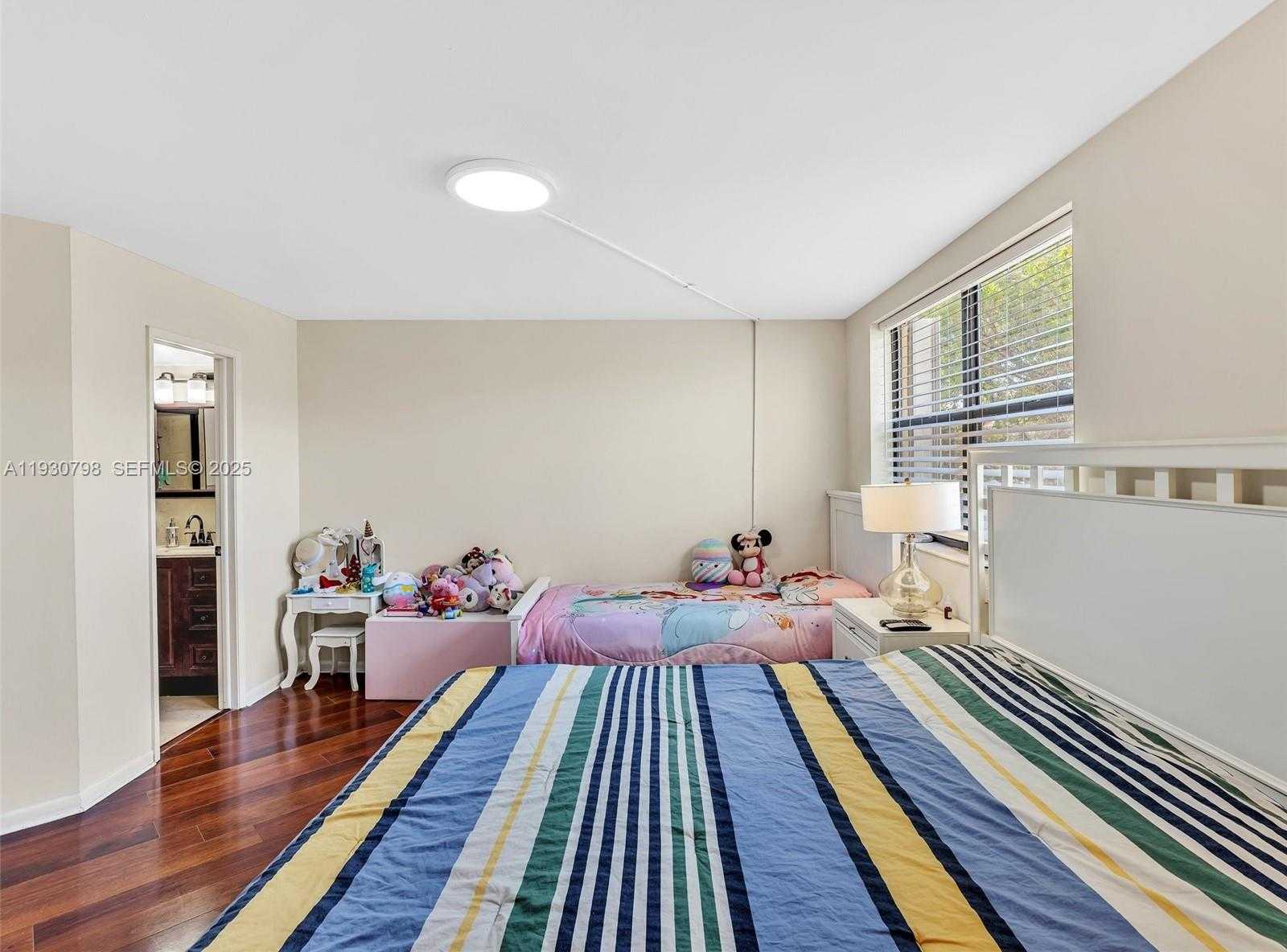 Small Image of 10241 NORTH WEST 9TH ST CIR #204-5, Miami Number 57