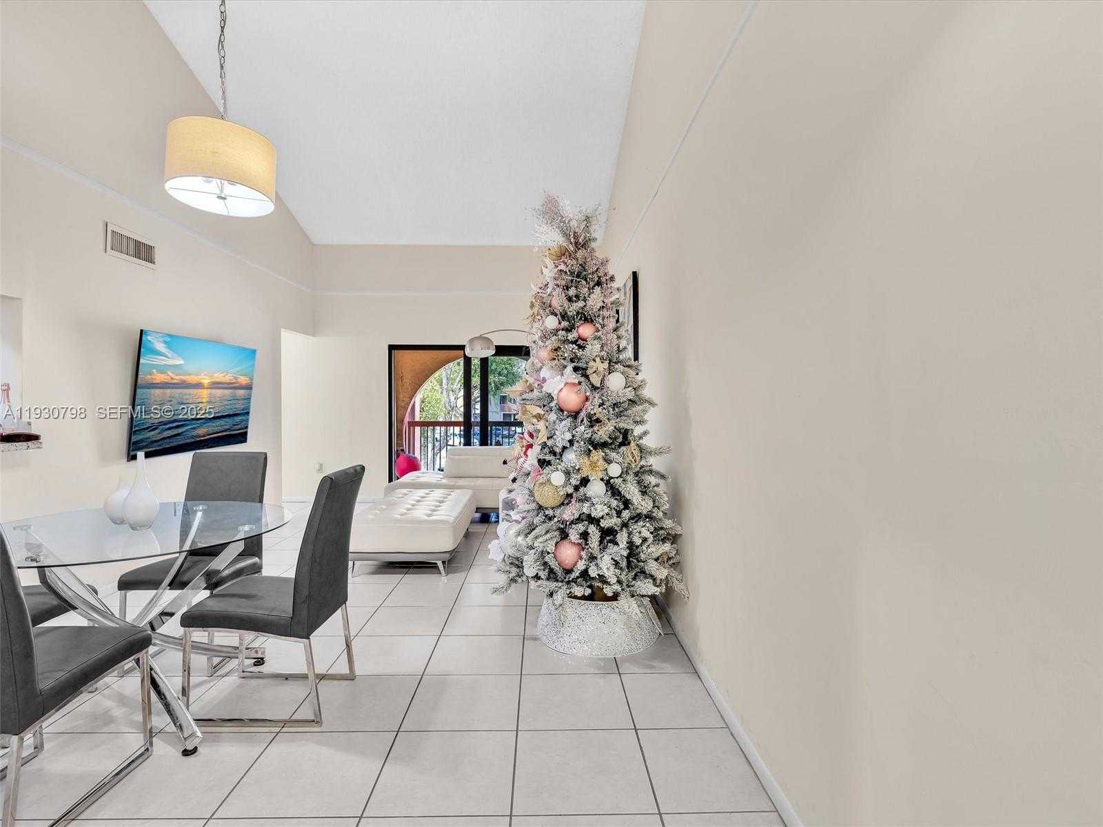 Small Image of 10241 NORTH WEST 9TH ST CIR #204-5, Miami Number 7