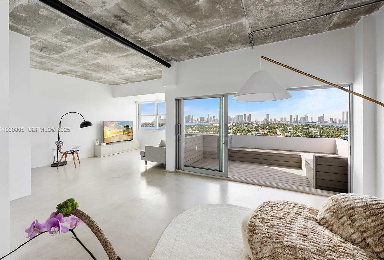 Small Image of 3 ISLAND AVE #PHD, Miami Beach Number 12