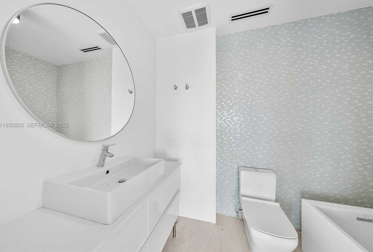 Small Image of 3 ISLAND AVE #PHD, Miami Beach Number 19