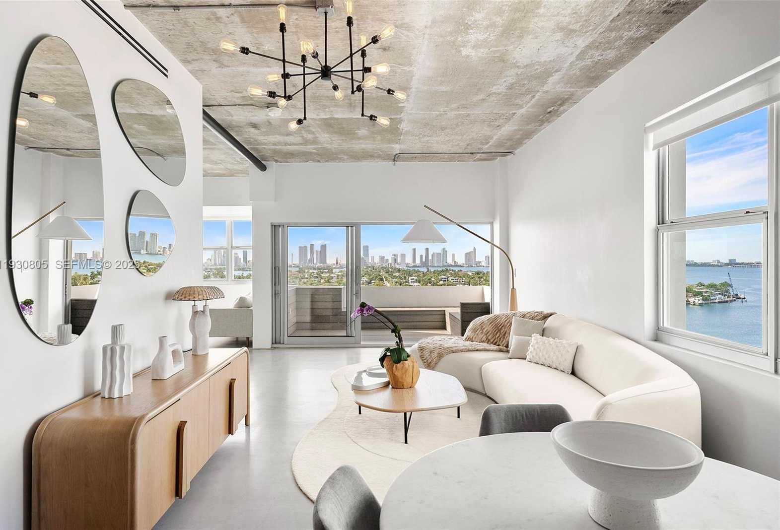 Small Image of 3 ISLAND AVE #PHD, Miami Beach Number 2