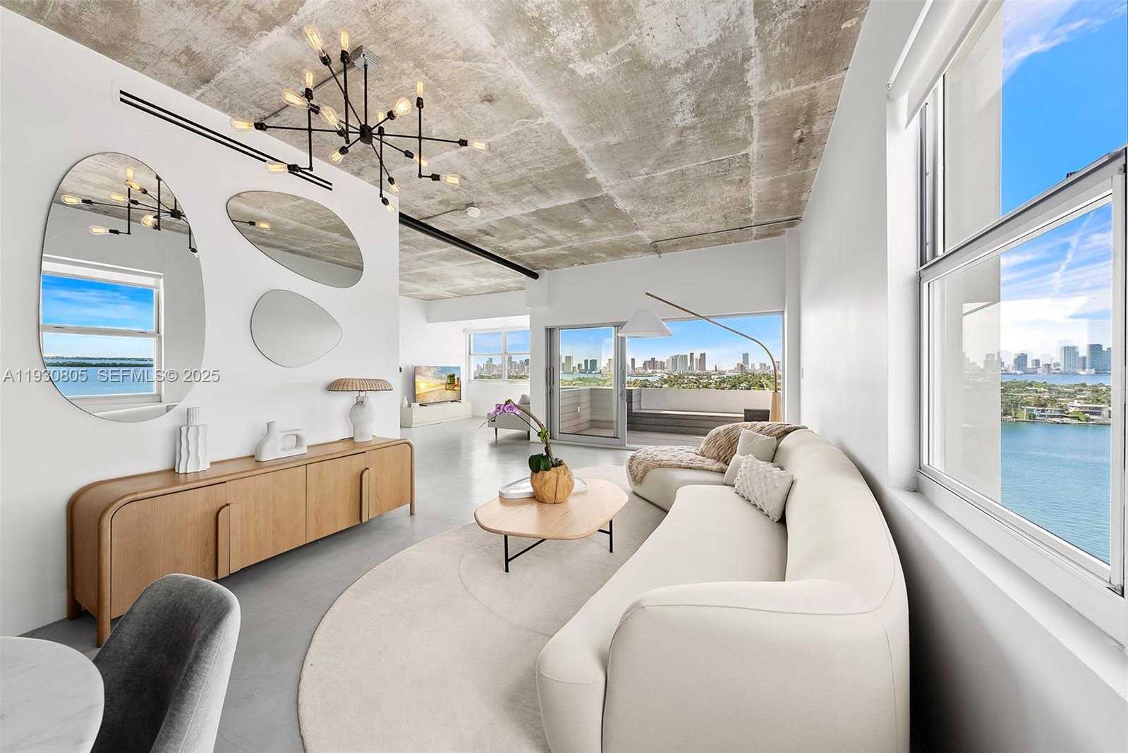 Small Image of 3 ISLAND AVE #PHD, Miami Beach Number 4