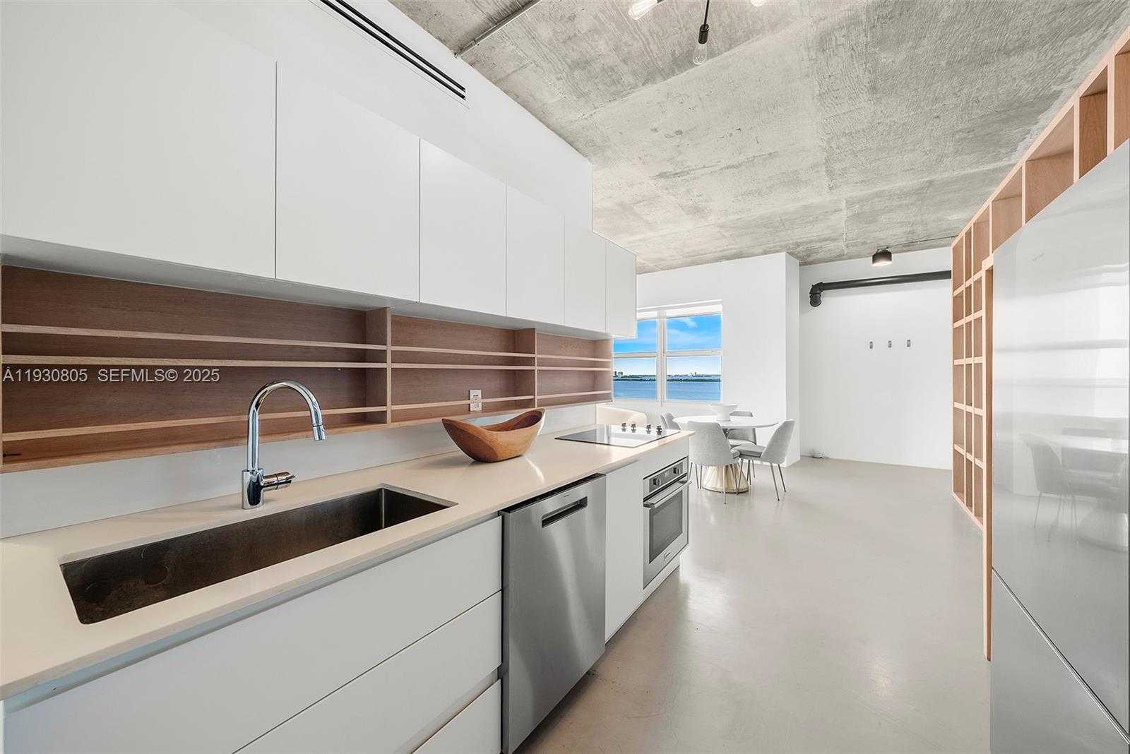 Small Image of 3 ISLAND AVE #PHD, Miami Beach Number 7