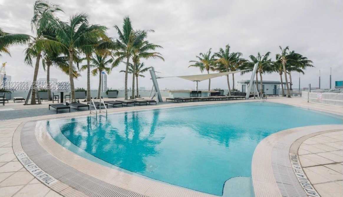 Small Image of 900 BISCAYNE BLVD #3704, Miami Number 13