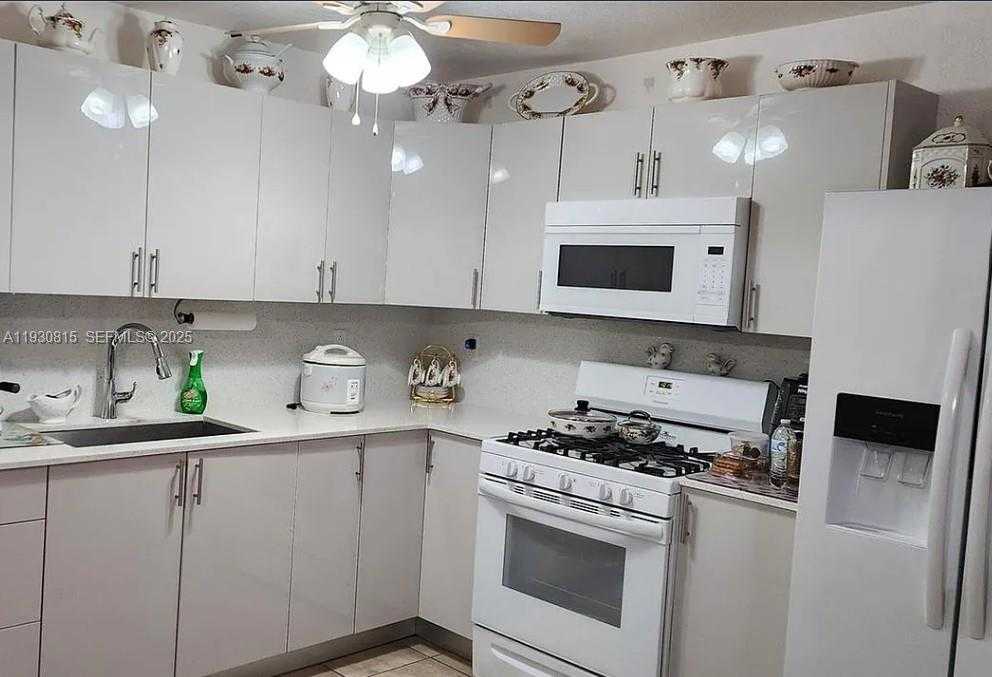 Small Image of Homestead Number 3