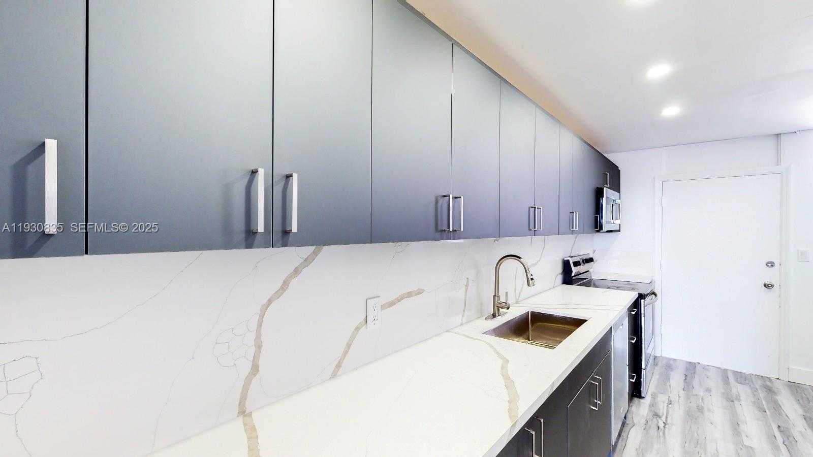 Small Image of 3660 NORTH EAST 166TH ST #710, North Miami Beach Number 3