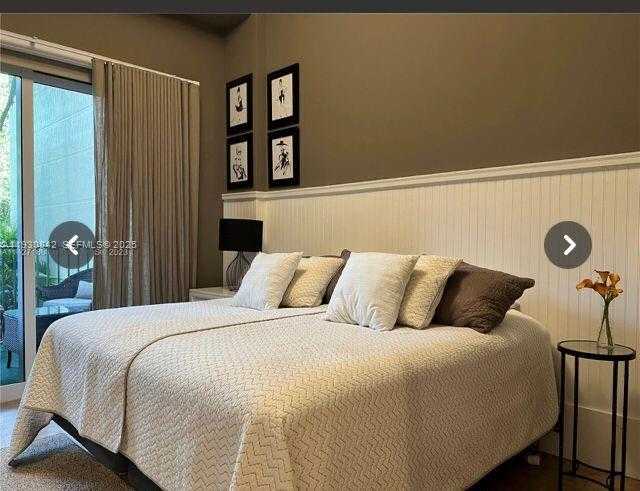 Imagen de Pequeño Objeto