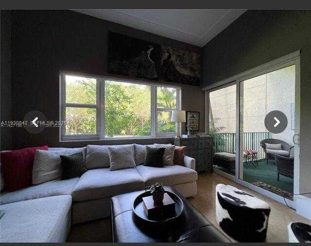 Imagen de Pequeño Objeto