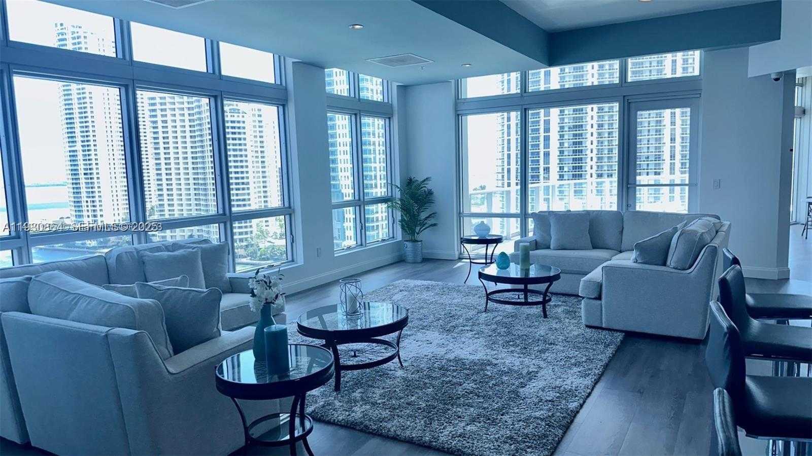 Small Image of 300 SOUTH BISCAYNE BLVD #T-3201, Miami Number 31