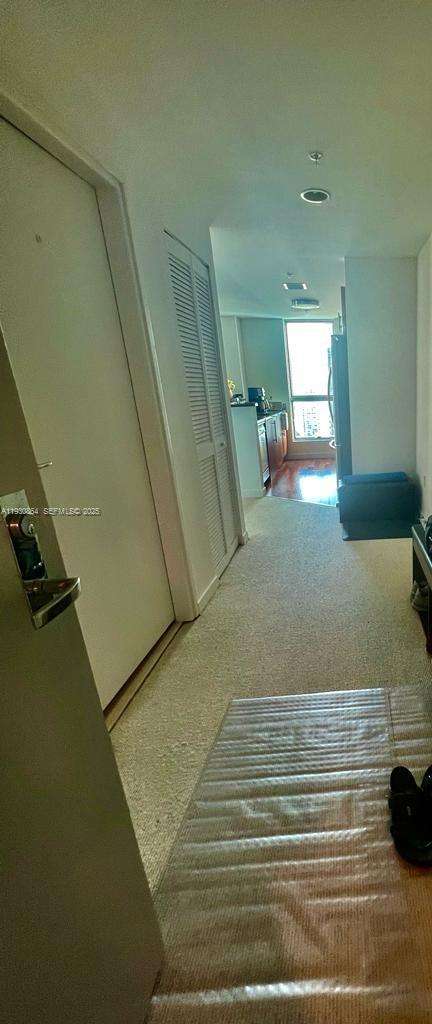 Small Image of 300 SOUTH BISCAYNE BLVD #T-3201, Miami Number 4