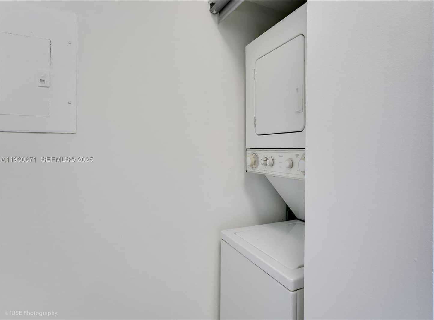 Small Image of 5900 COLLINS AVE #904, Miami Beach Number 14