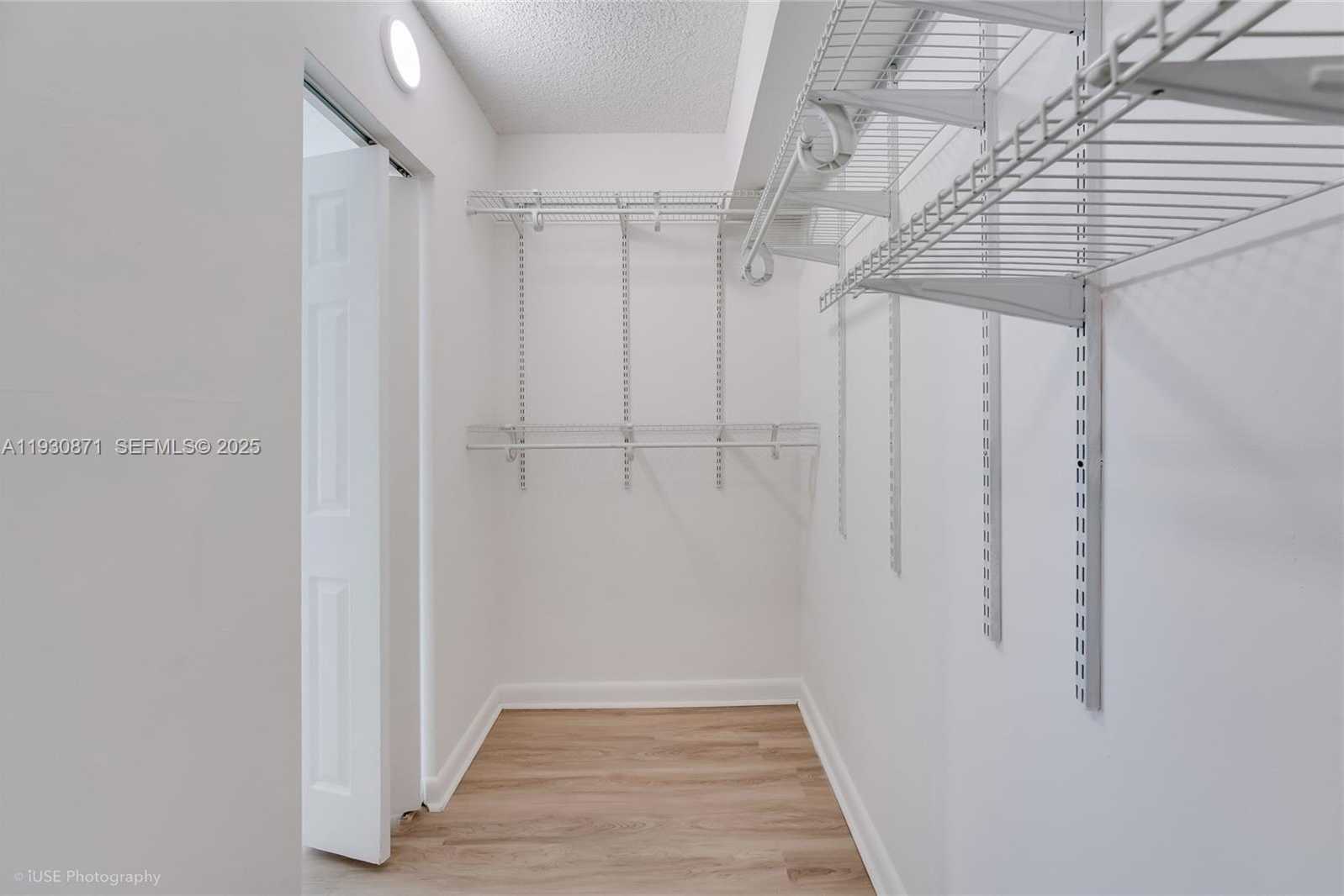 Small Image of 5900 COLLINS AVE #904, Miami Beach Number 8