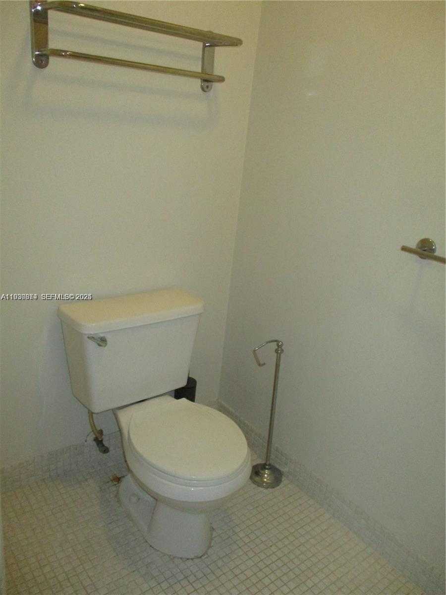 Small Image of 13726 SOUTH WEST 90TH AVE #26, Miami Number 10