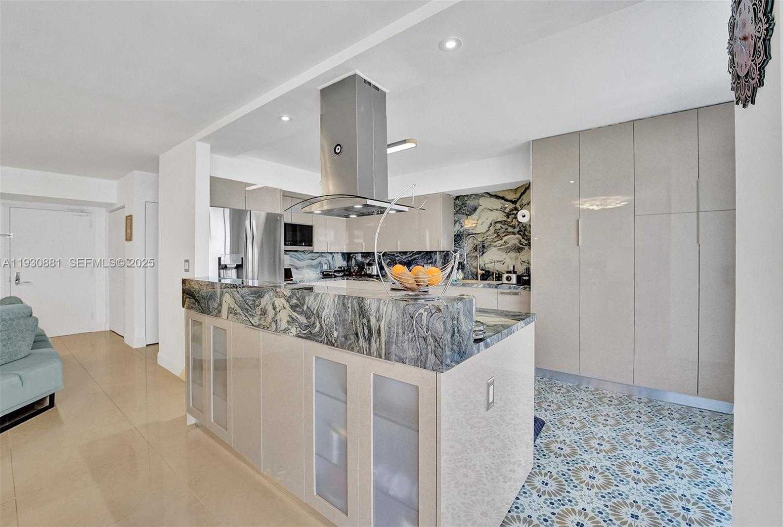 Imagen de Pequeño Objeto