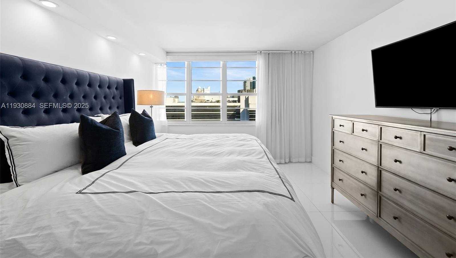 Small Image of 100 LINCOLN RD #1523, Miami Beach Number 8