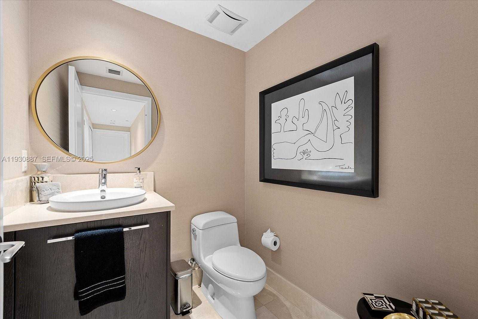 Small Image of 17121 COLLINS AVE #1005, Sunny Isles Beach Number 11