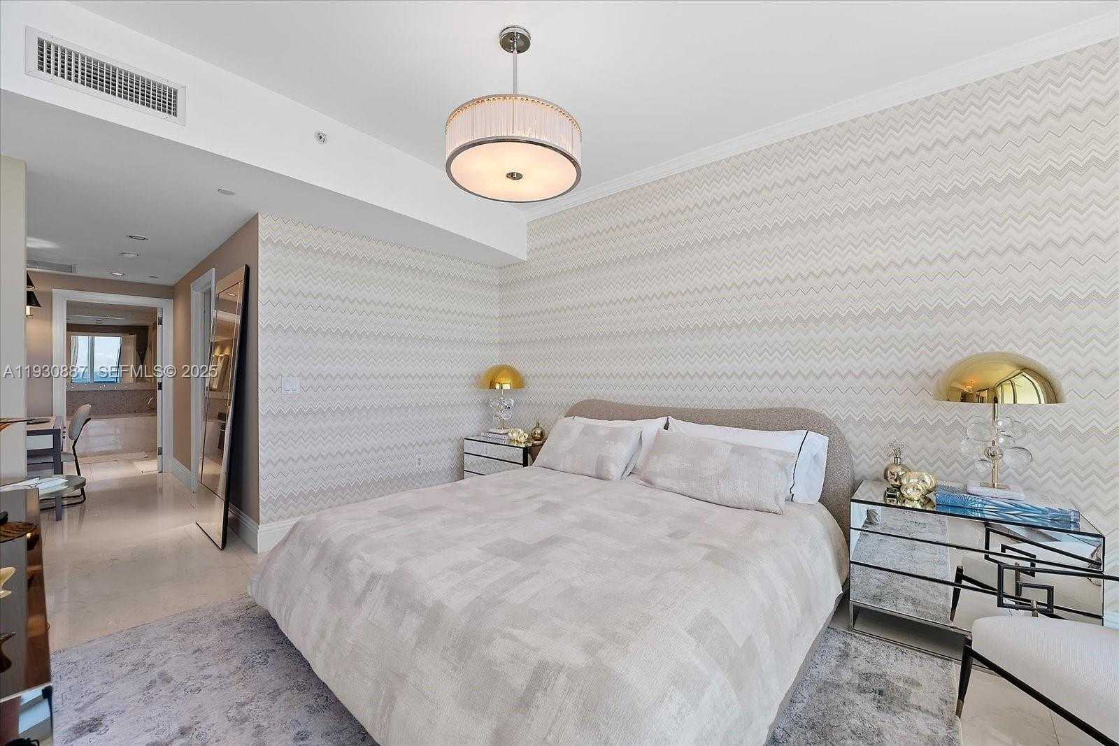 Small Image of 17121 COLLINS AVE #1005, Sunny Isles Beach Number 18