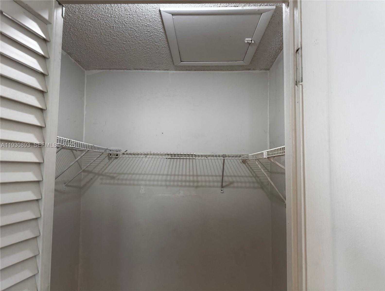 Small Image of 17500 NORTH WEST 67TH PL #P-4, Hialeah Number 6