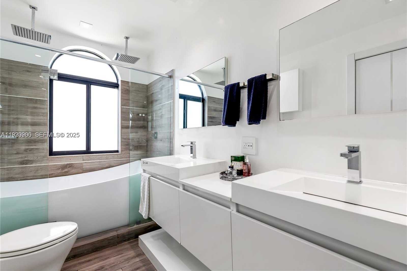 Small Image of 1150 98TH ST #10, Bay Harbor Islands Number 12