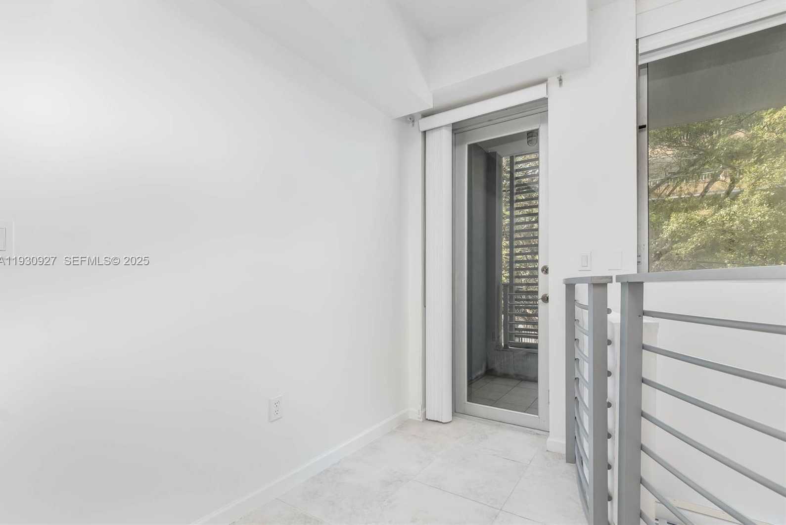 Small Image of 3339 VIRGINIA ST #124, Miami Number 13
