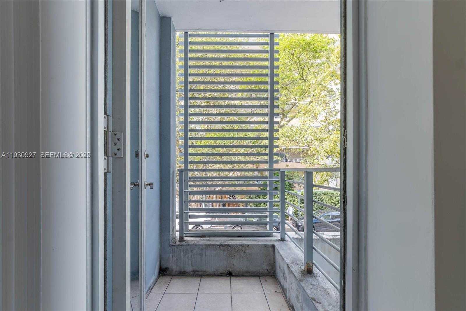 Small Image of 3339 VIRGINIA ST #124, Miami Number 15