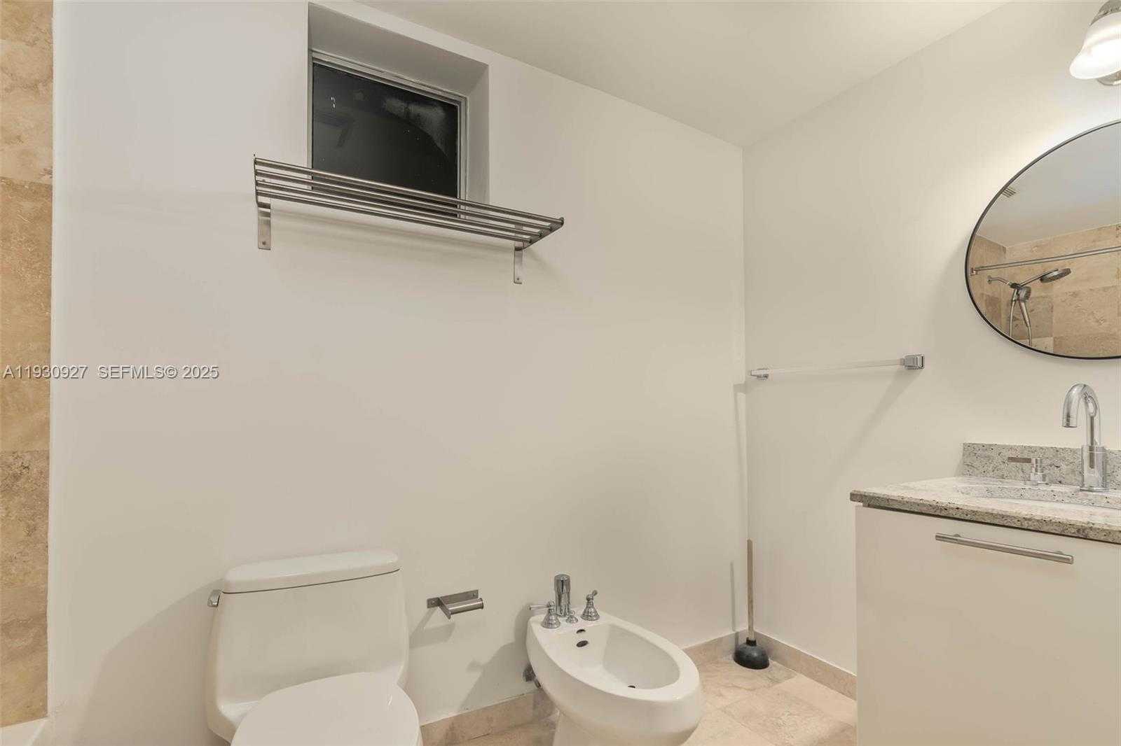 Small Image of 3339 VIRGINIA ST #124, Miami Number 19