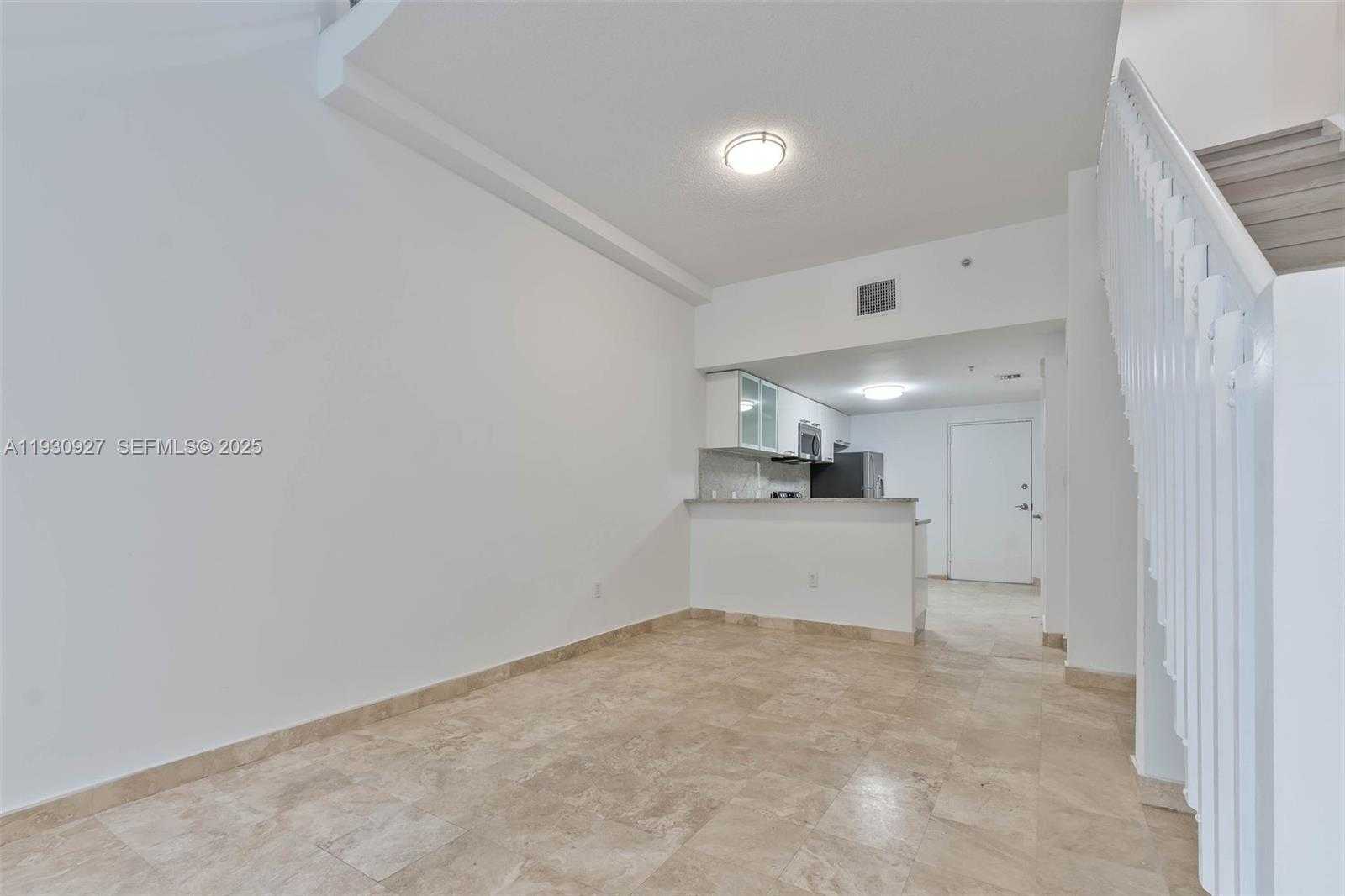 Small Image of 3339 VIRGINIA ST #124, Miami Number 20
