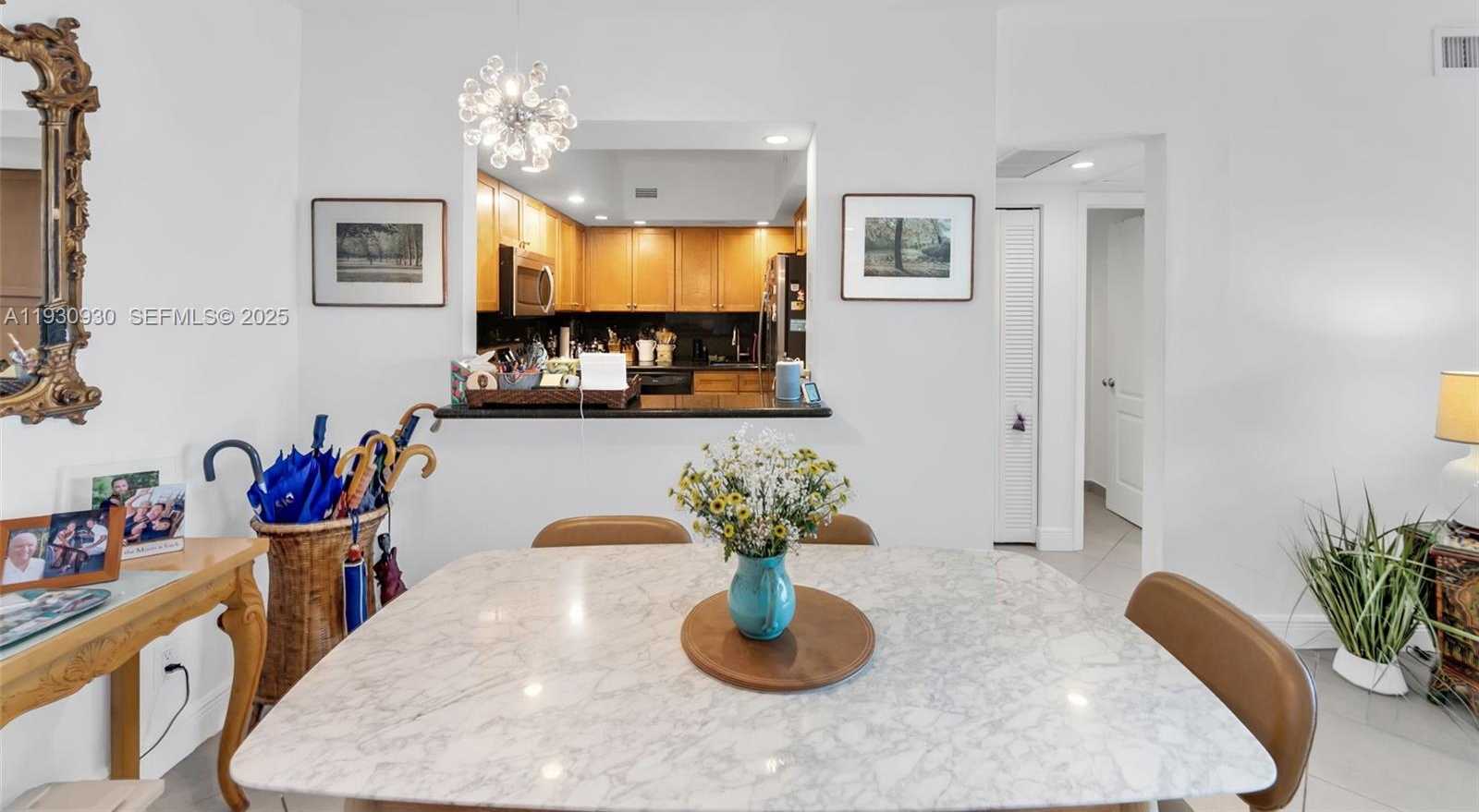 Small Image of 5600 COLLINS AVE #17W, Miami Beach Number 12