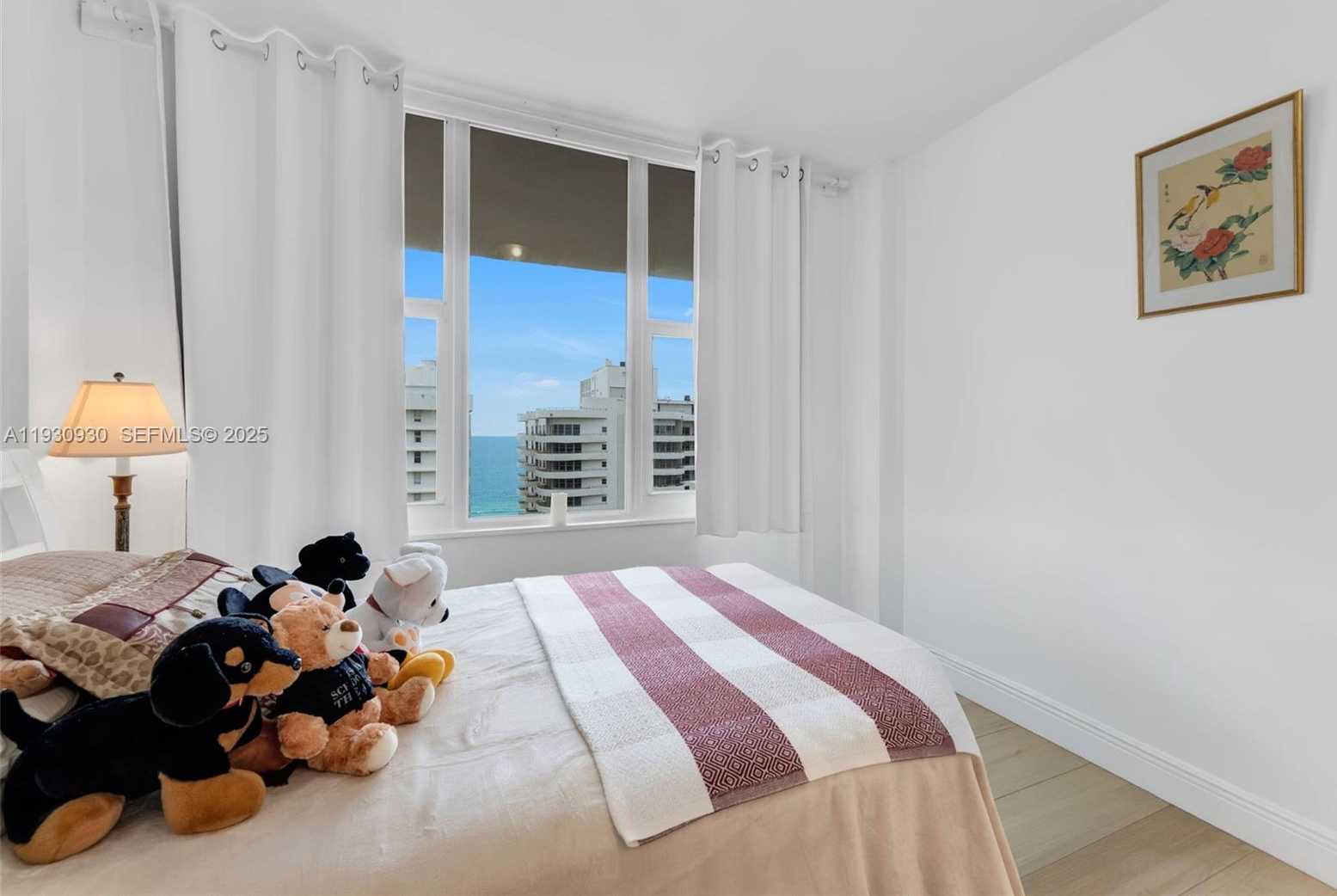Small Image of 5600 COLLINS AVE #17W, Miami Beach Number 22