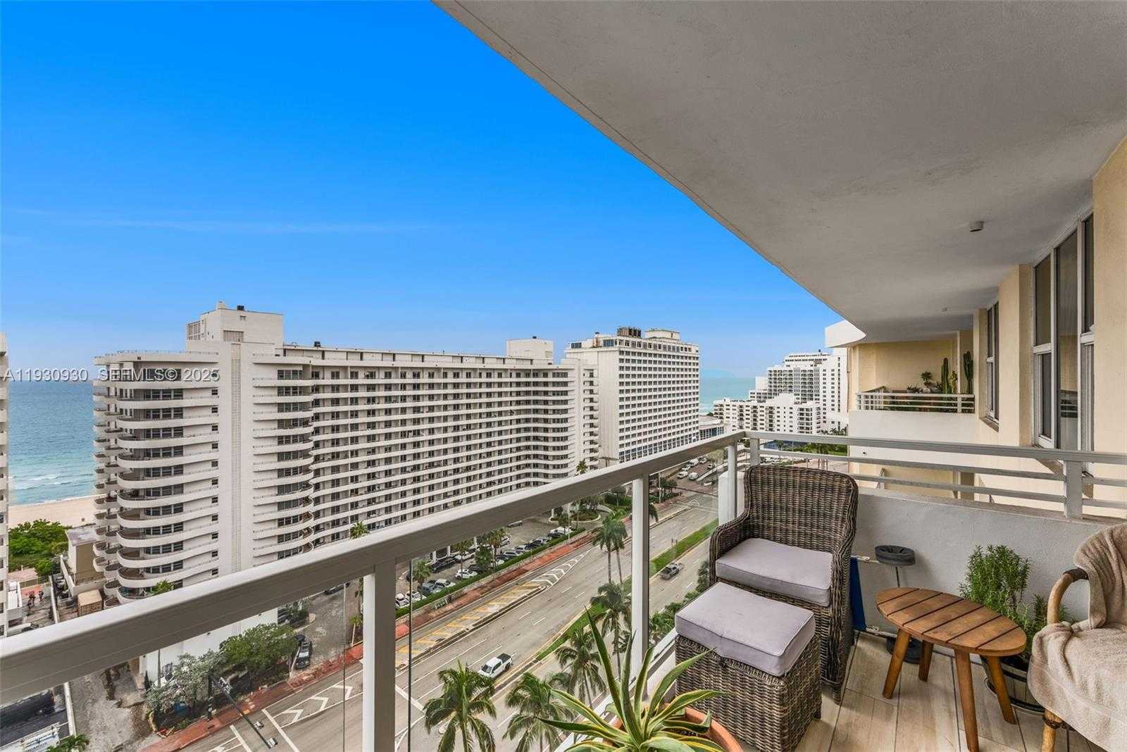 Small Image of 5600 COLLINS AVE #17W, Miami Beach Number 26