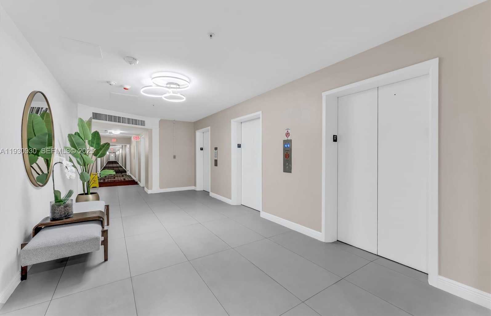 Small Image of 5600 COLLINS AVE #17W, Miami Beach Number 29