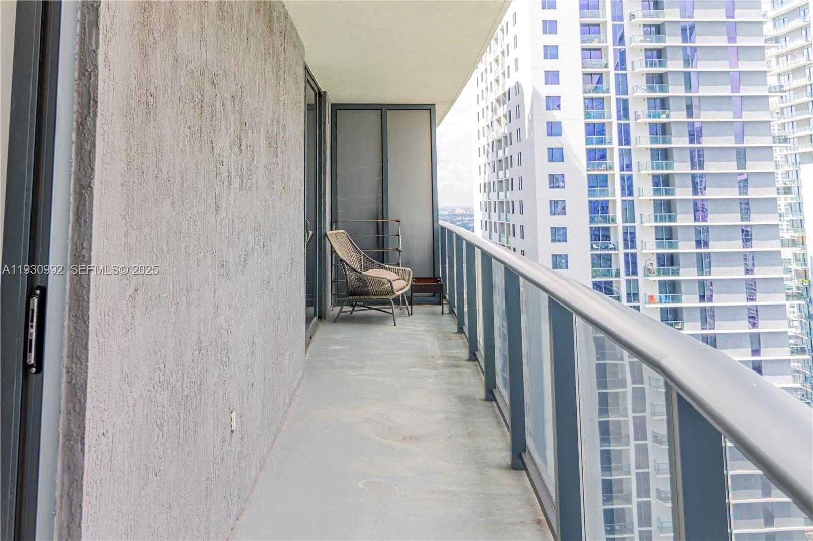 Small Image of 45 SOUTH WEST 9TH ST #3601, Miami Number 4