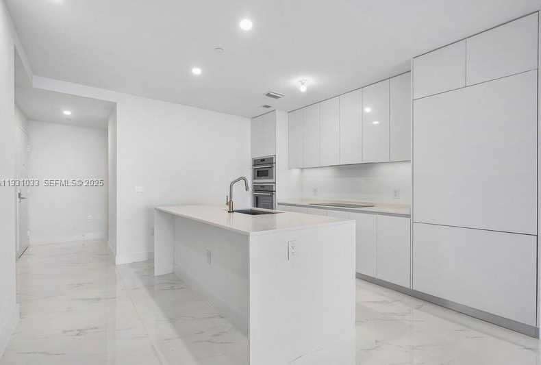 Small Image of 700 NORTH EAST 24TH #1703, Miami Number 20