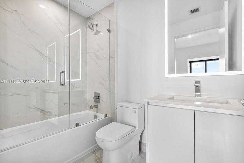 Small Image of 700 NORTH EAST 24TH #1703, Miami Number 31