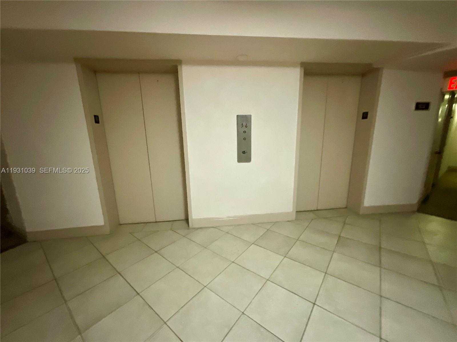 Small Image of 1200 NORTH EAST MIAMI GARDENS DR #1011W, Miami Number 18