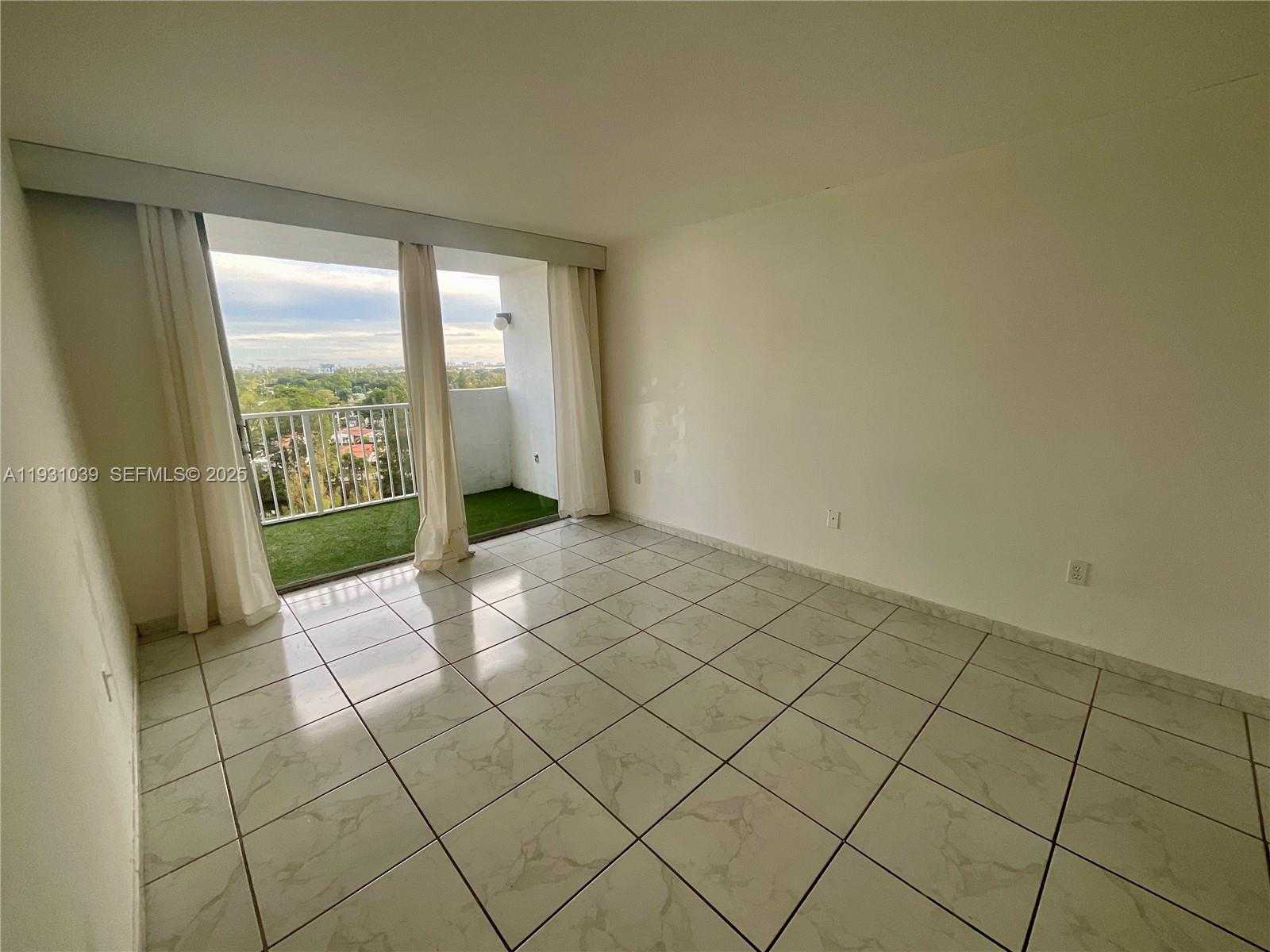 Small Image of 1200 NORTH EAST MIAMI GARDENS DR #1011W, Miami Number 7