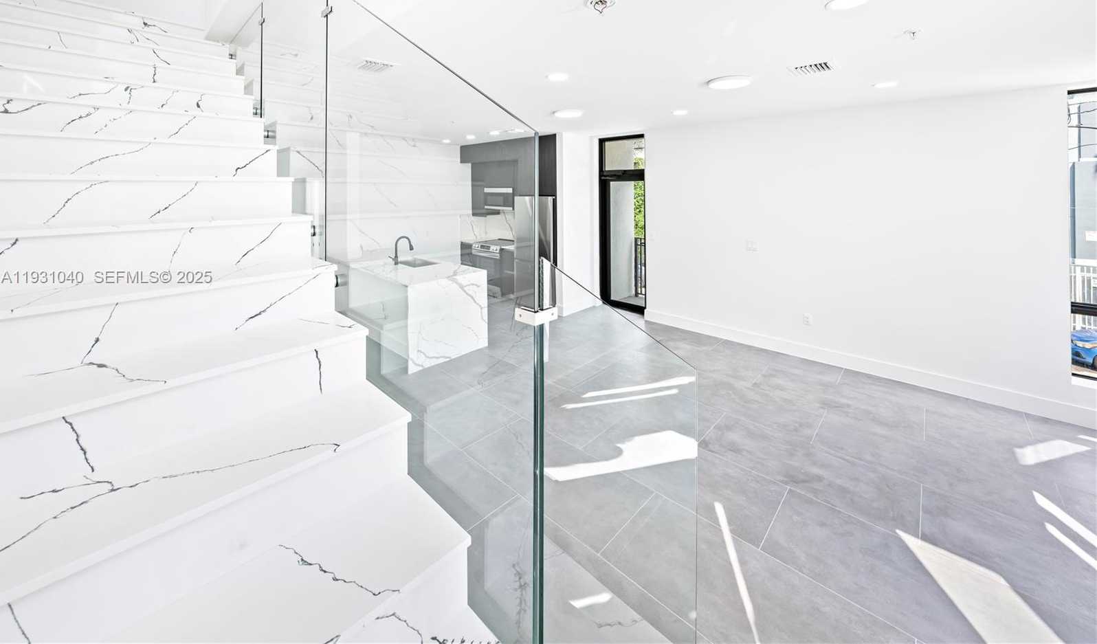 Small Image of 526 SOUTH WEST 2ND ST #1, Miami Number 11