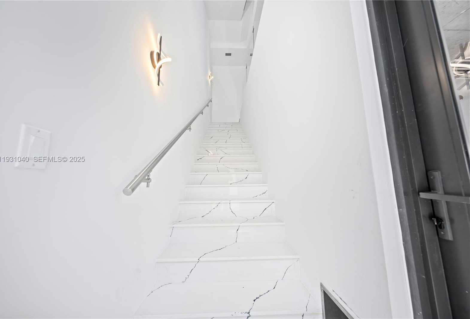 Small Image of 526 SOUTH WEST 2ND ST #1, Miami Number 27