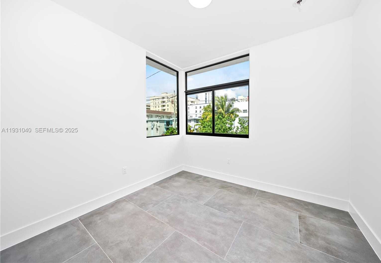 Small Image of 526 SOUTH WEST 2ND ST #1, Miami Number 8