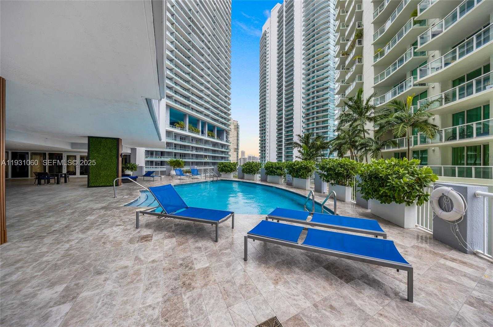 Small Image of 170 SOUTH EAST 14TH ST #2701, Miami Number 30