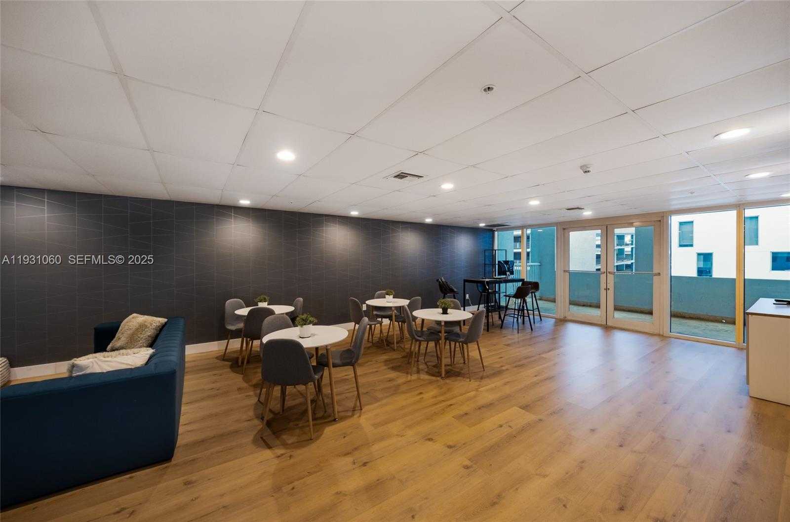 Small Image of 170 SOUTH EAST 14TH ST #2701, Miami Number 32