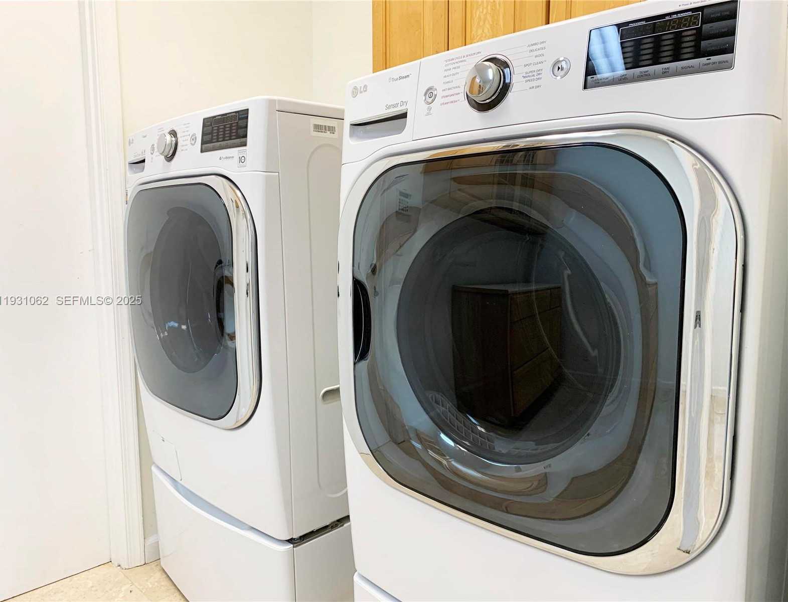 Small Image of 22832 MARBELLA CIR, Boca Raton Number 16