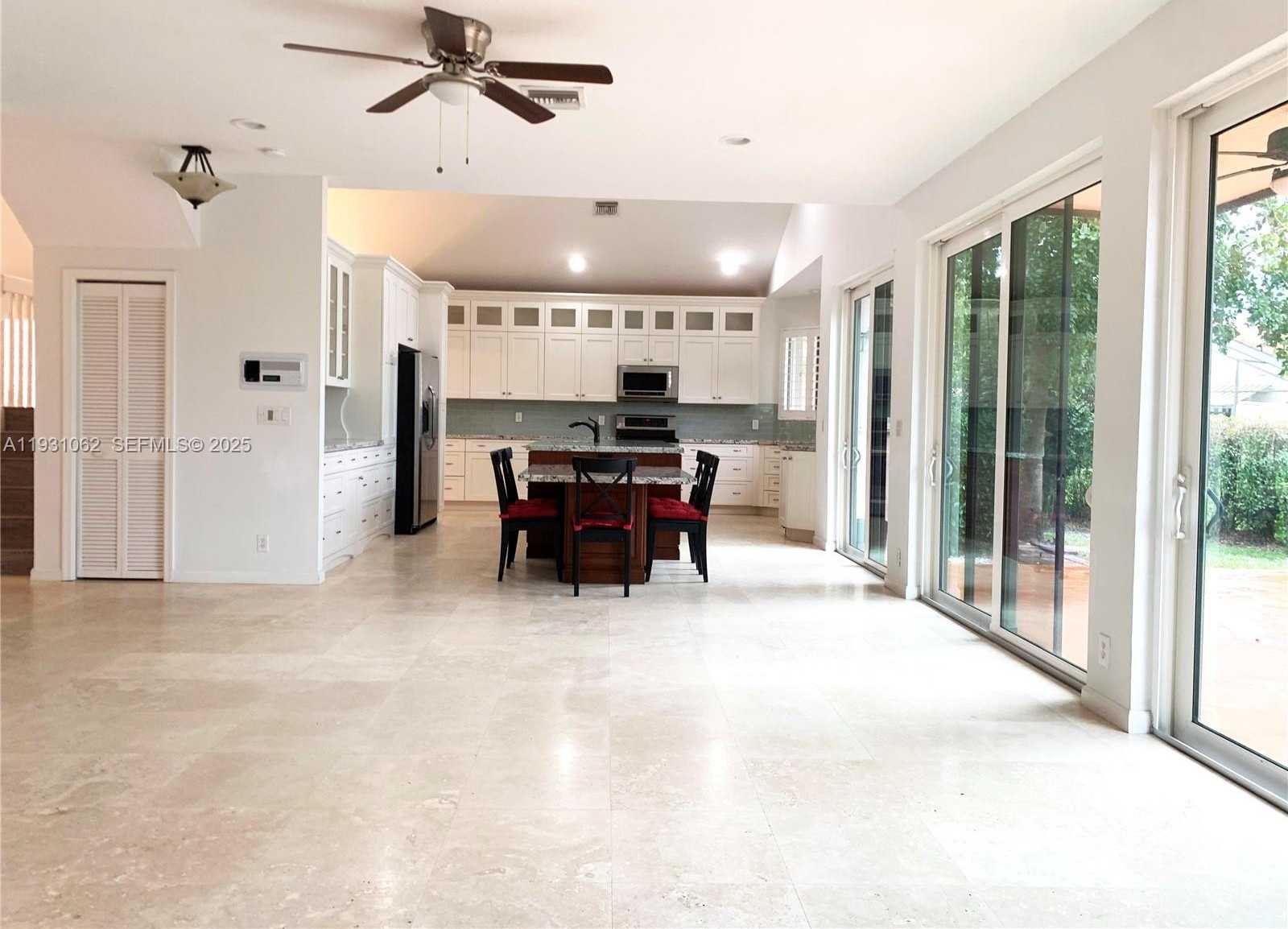 Small Image of 22832 MARBELLA CIR, Boca Raton Number 9