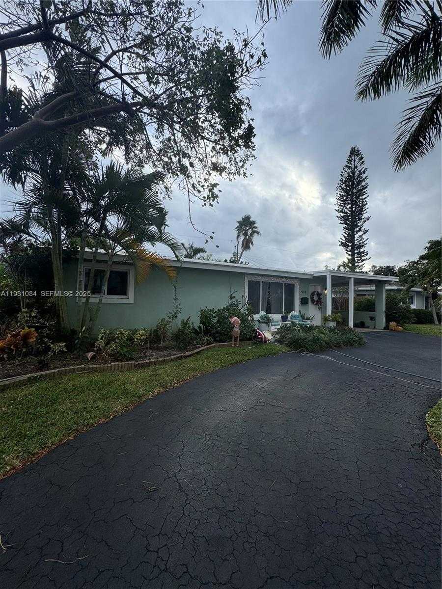 Small Image of 918 SOUTH EAST 16TH ST #918, Deerfield Beach Number 1