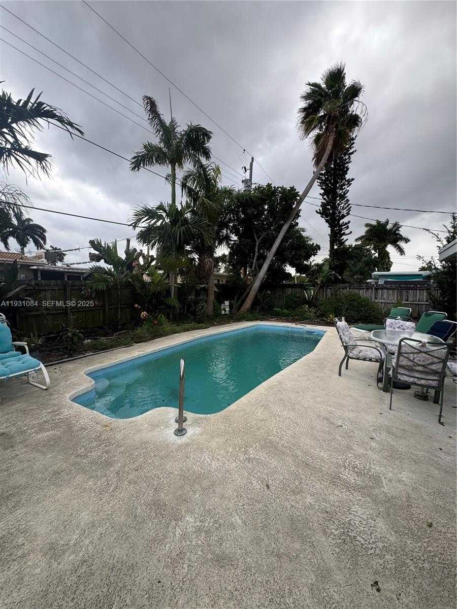Small Image of 918 SOUTH EAST 16TH ST #918, Deerfield Beach Number 11