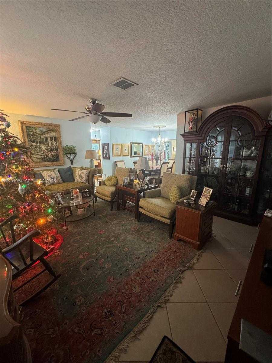 Small Image of 918 SOUTH EAST 16TH ST #918, Deerfield Beach Number 2