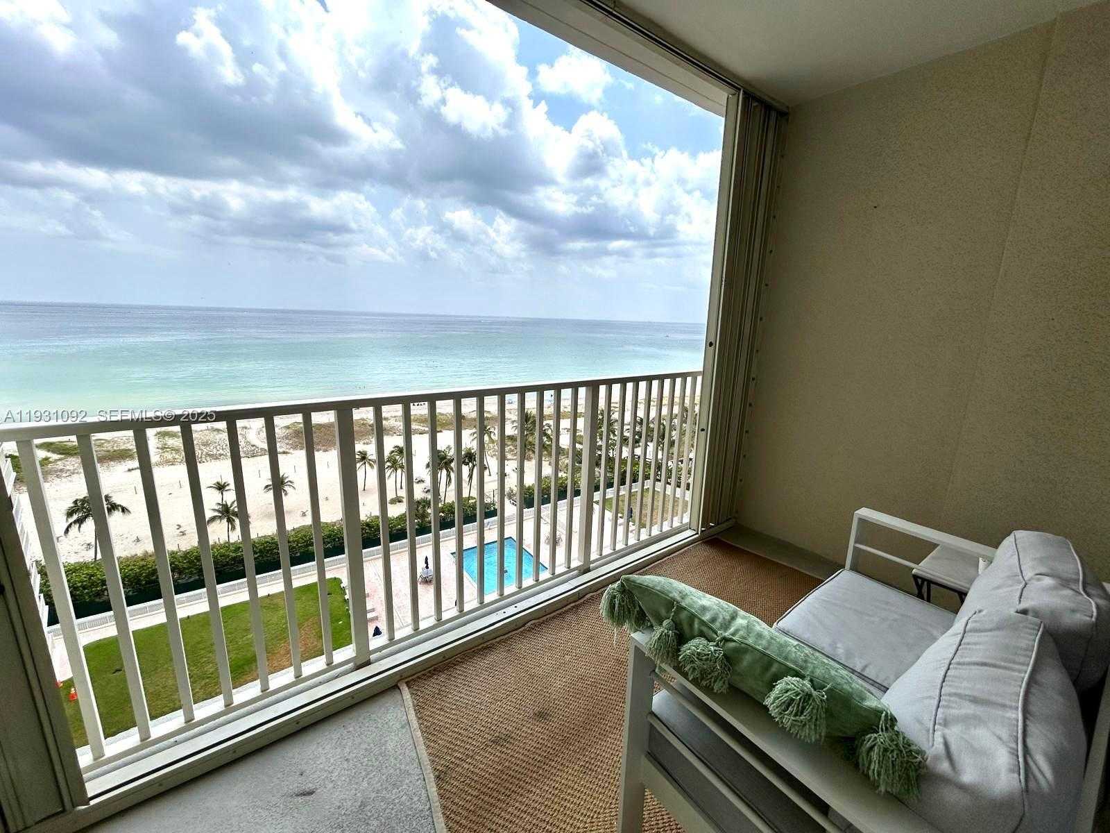 Small Image of 750 NORTH OCEAN BLVD #1106, Pompano Beach Number 3
